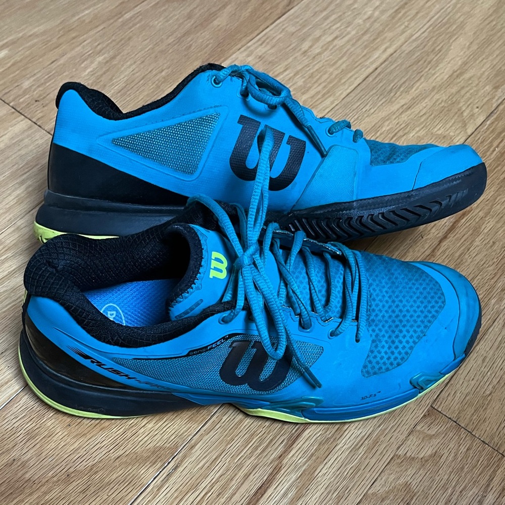 Wilson Rush Pro 2.5 Men’s tennis shoes size 9.5